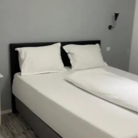 Cozy White Apartment Sibiu
